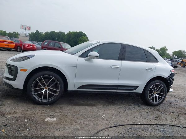2023 PORSCHE MACAN T