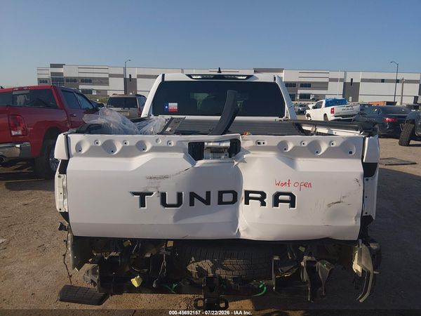 2024 TOYOTA TUNDRA SR5