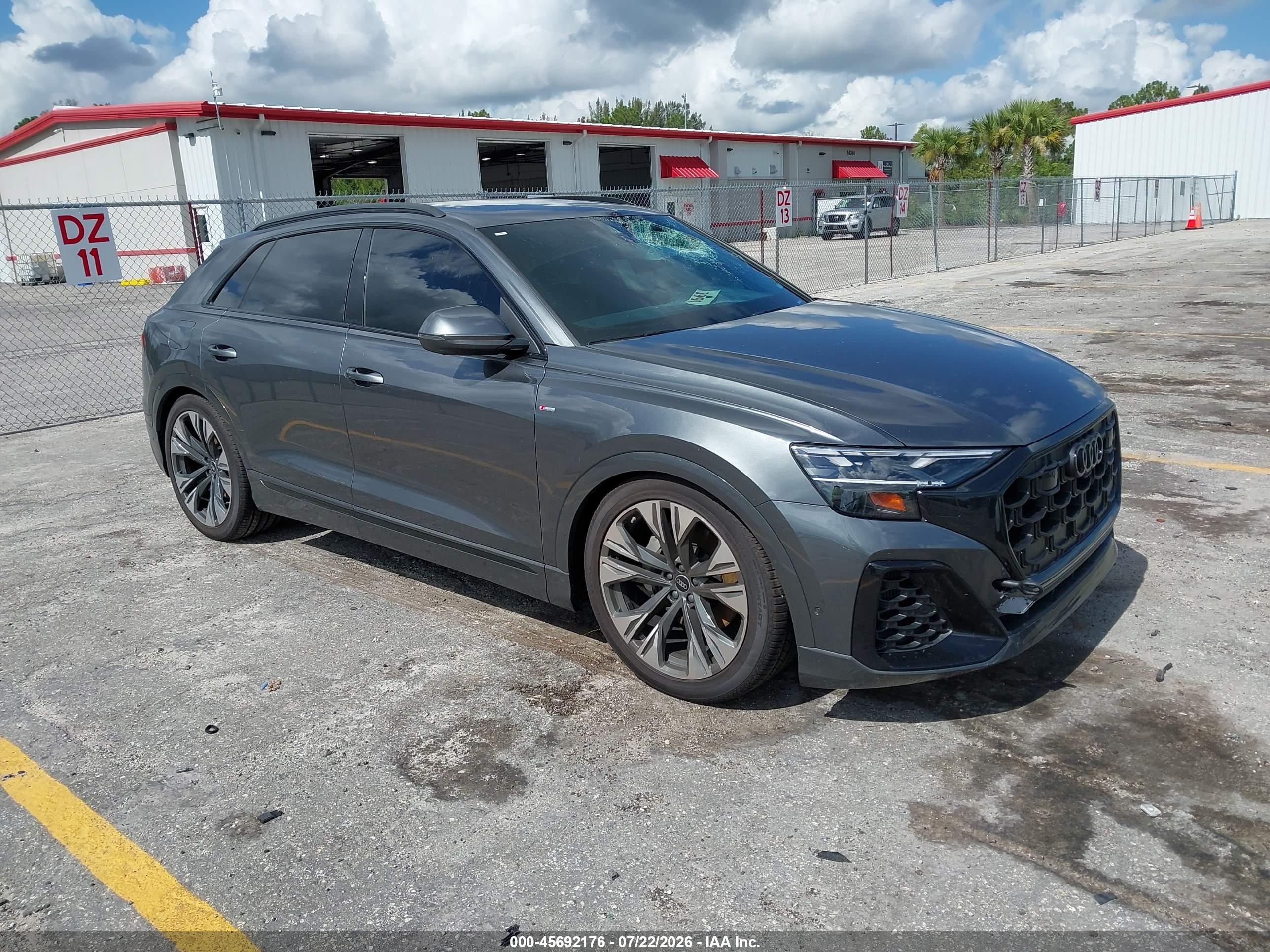 2026 AUDI Q8