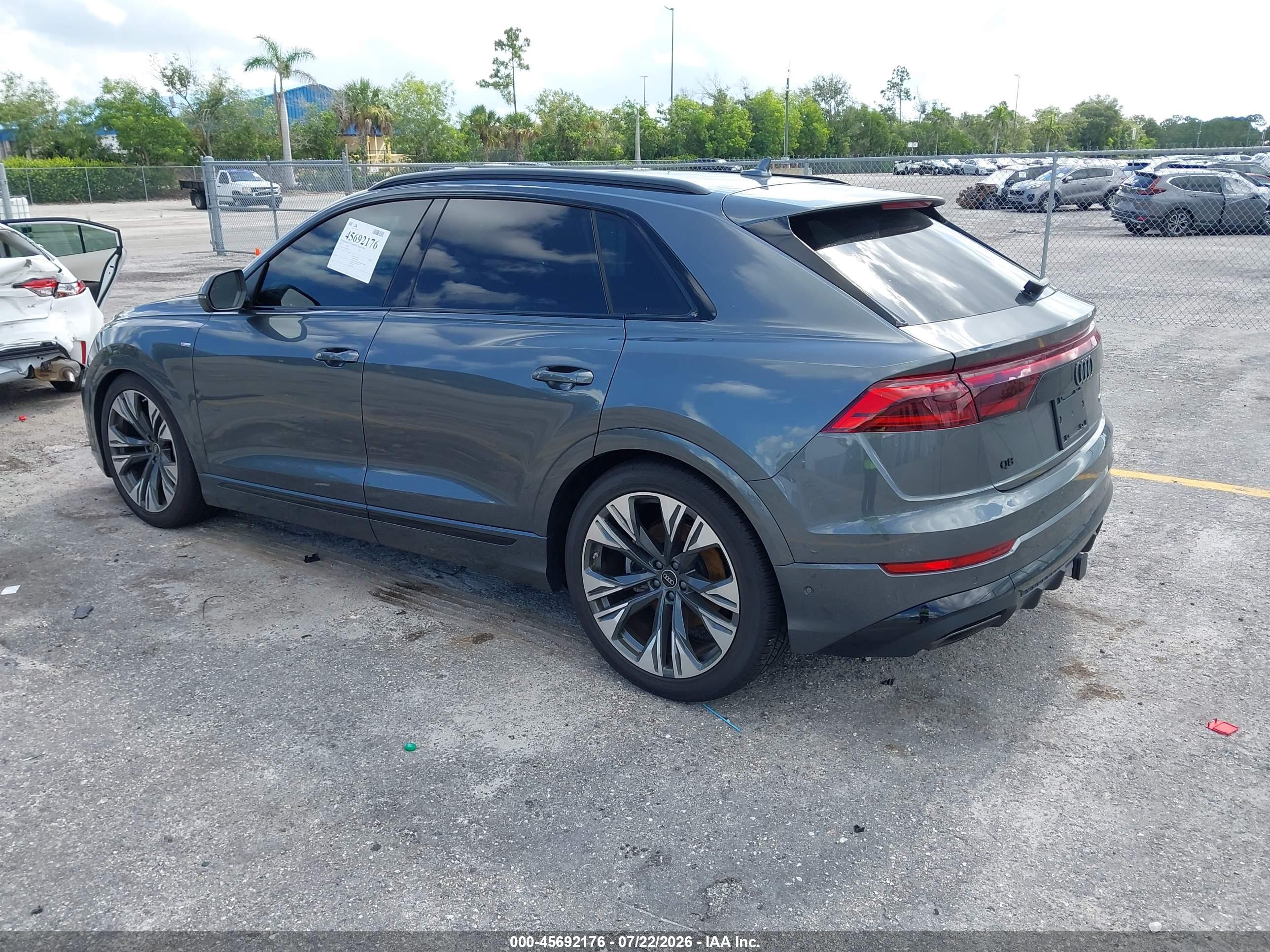 2026 AUDI Q8