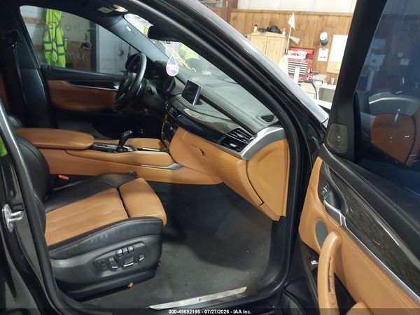 2016 BMW X6 XDRIVE50I