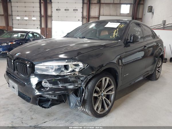 2016 BMW X6 XDRIVE50I