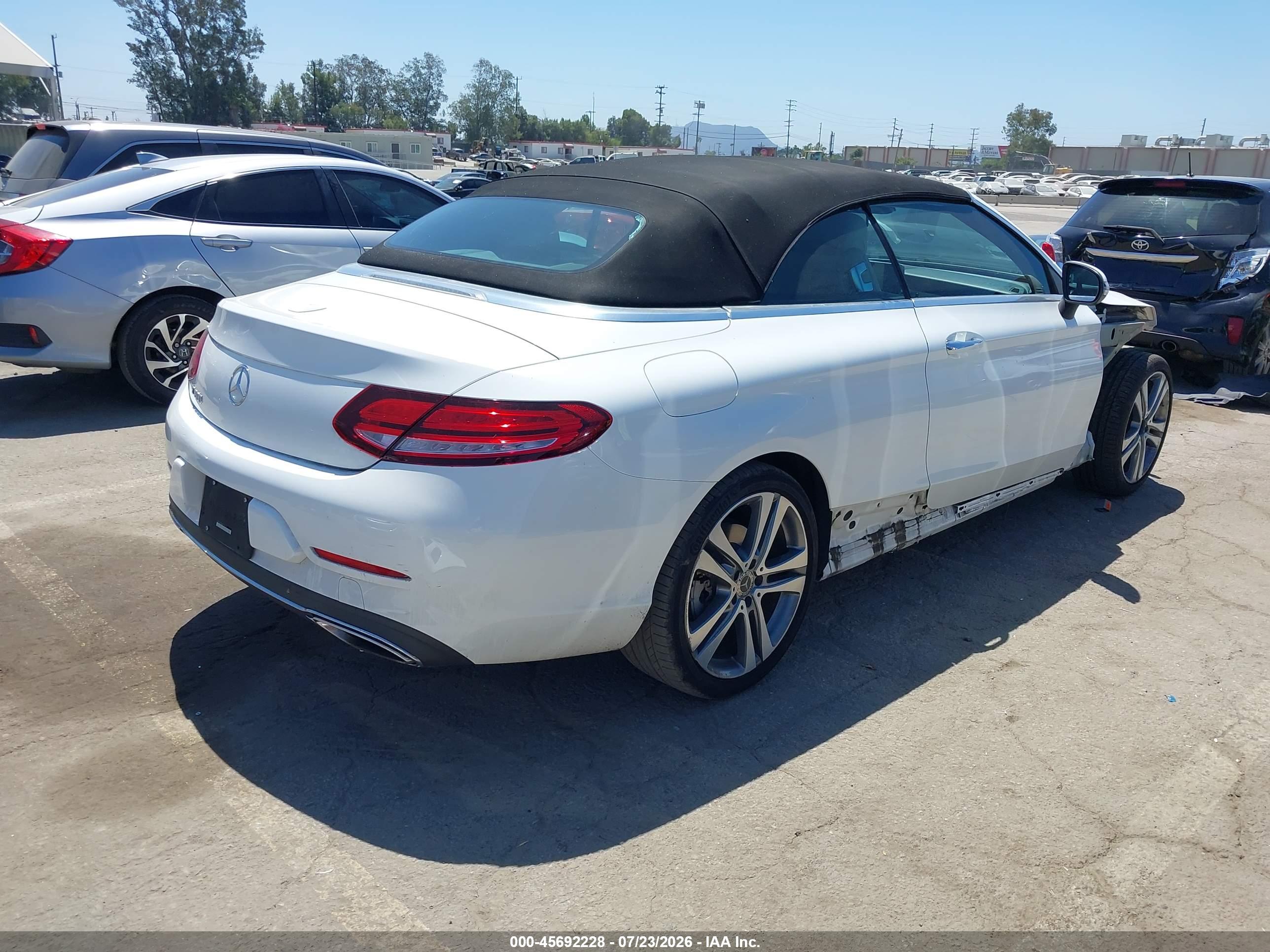2019 MERCEDES-BENZ C 300 C300