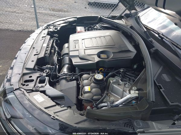 2019 LAND ROVER RANGE ROVER VELAR P250 R-DYNAMIC SE