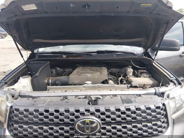 2018 TOYOTA TUNDRA SR5 5.7L V8
