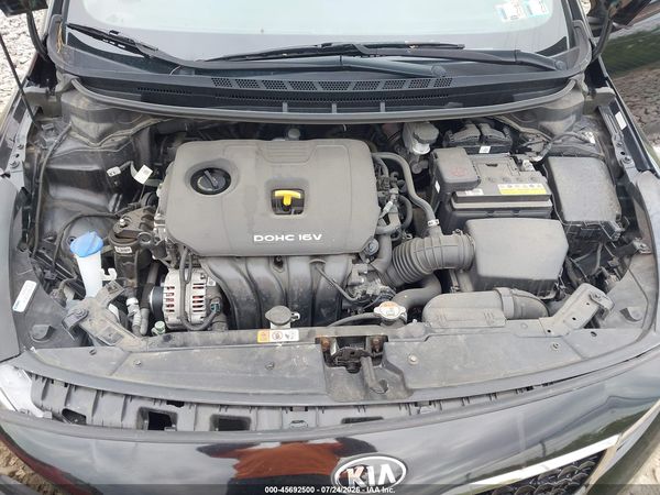 2017 KIA FORTE LX