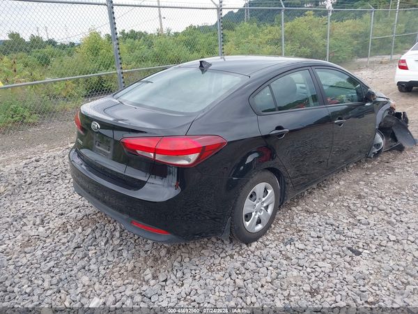 2017 KIA FORTE LX