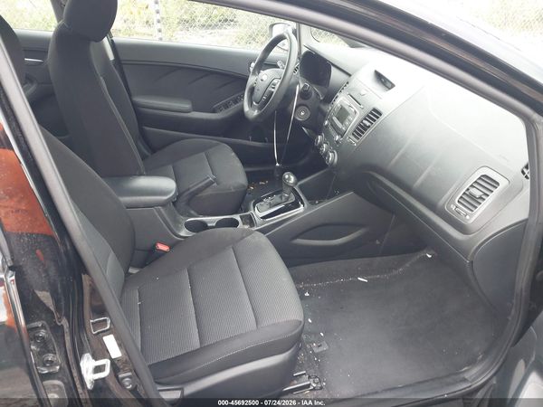 2017 KIA FORTE LX