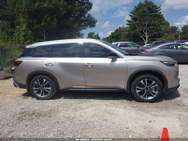 2023 INFINITI QX60 LUXE AWD