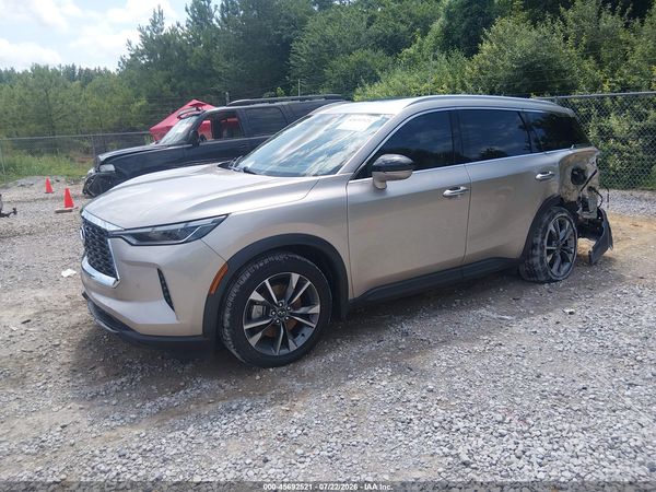 2023 INFINITI QX60 LUXE AWD