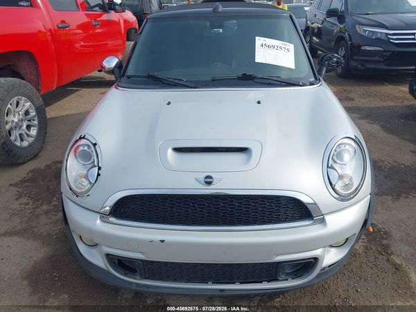 2012 MINI COOPER S