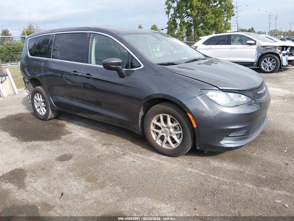 2022 CHRYSLER VOYAGER LX — I1