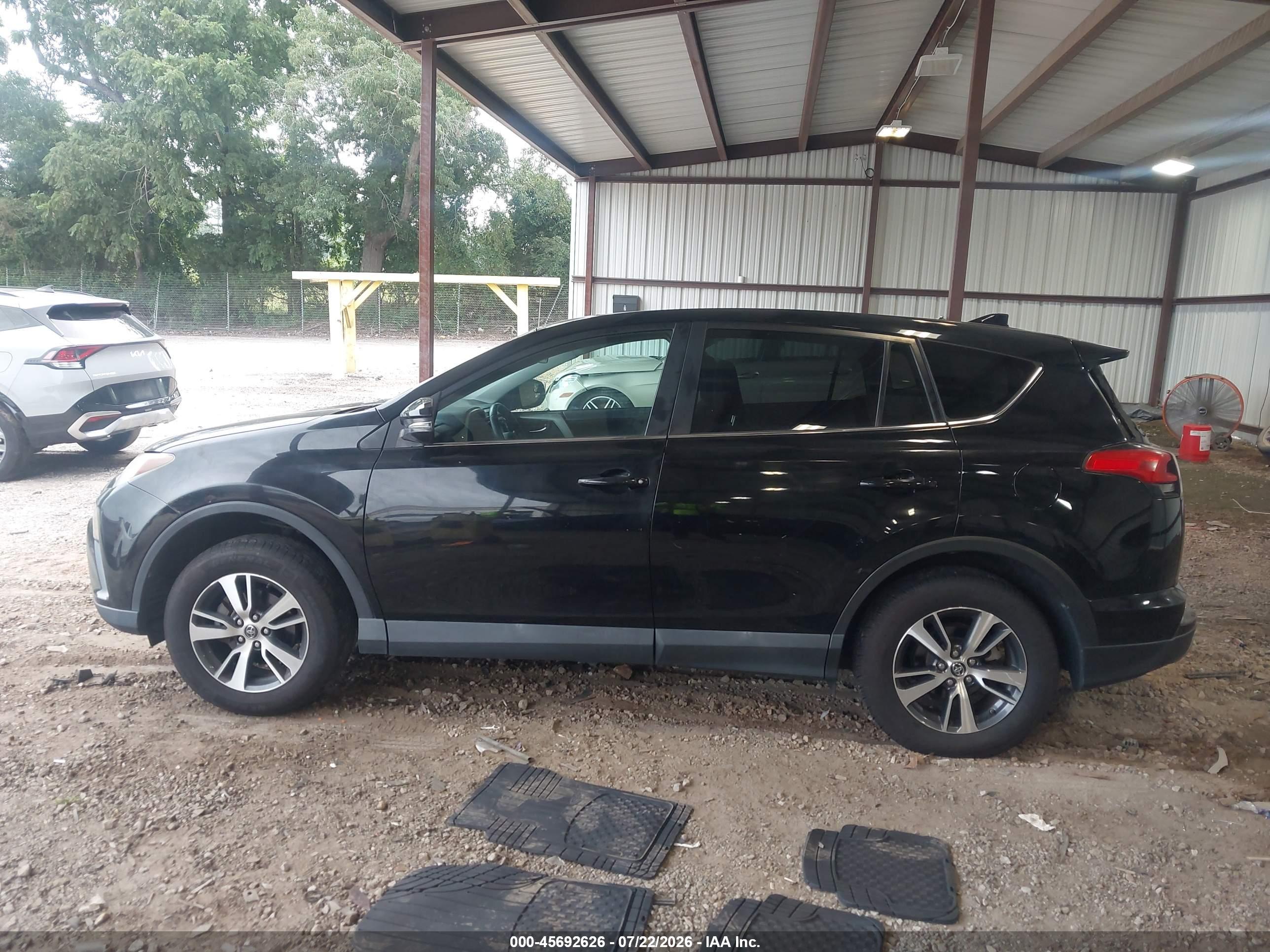 2018 TOYOTA RAV4 XLE