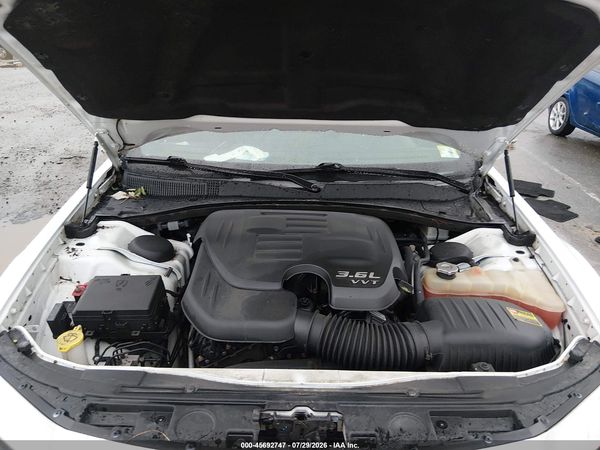 2016 CHRYSLER 300 300S