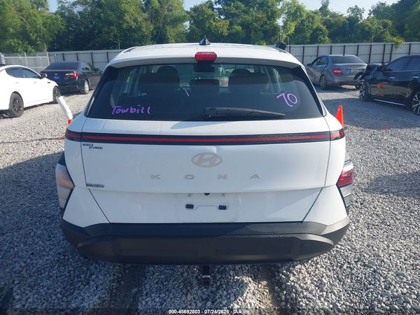 2026 HYUNDAI KONA SE