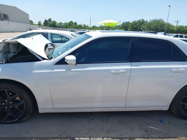 2023 CHRYSLER 300 300S — I117