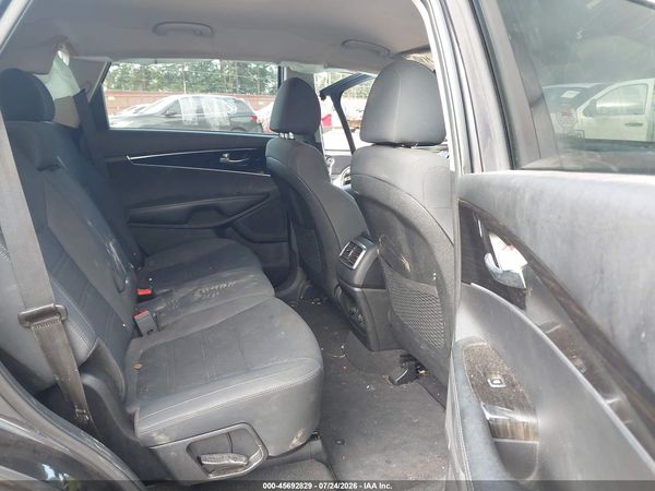 2019 KIA SORENTO 2.4L LX