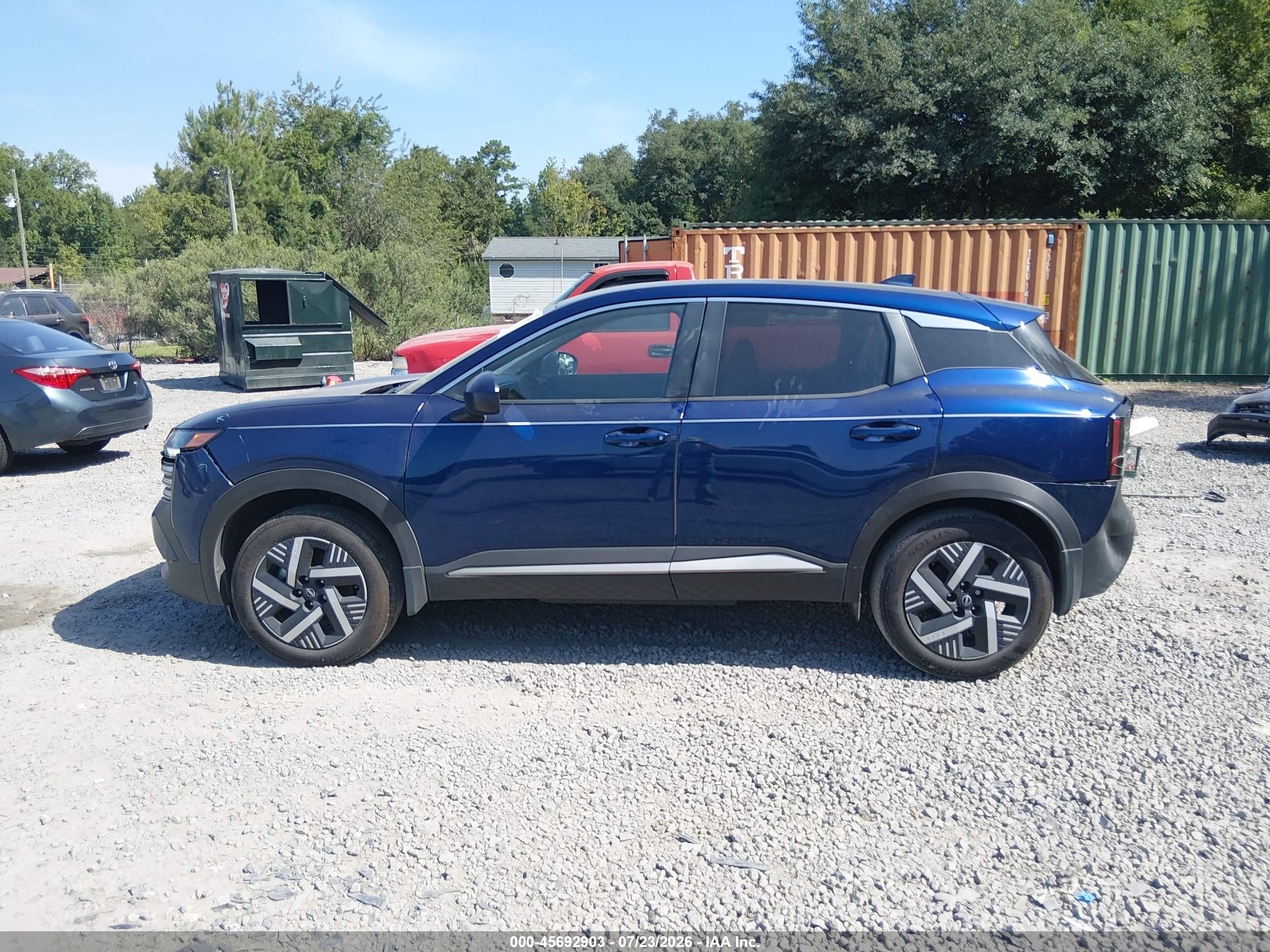 2025 NISSAN KICKS SV FWD