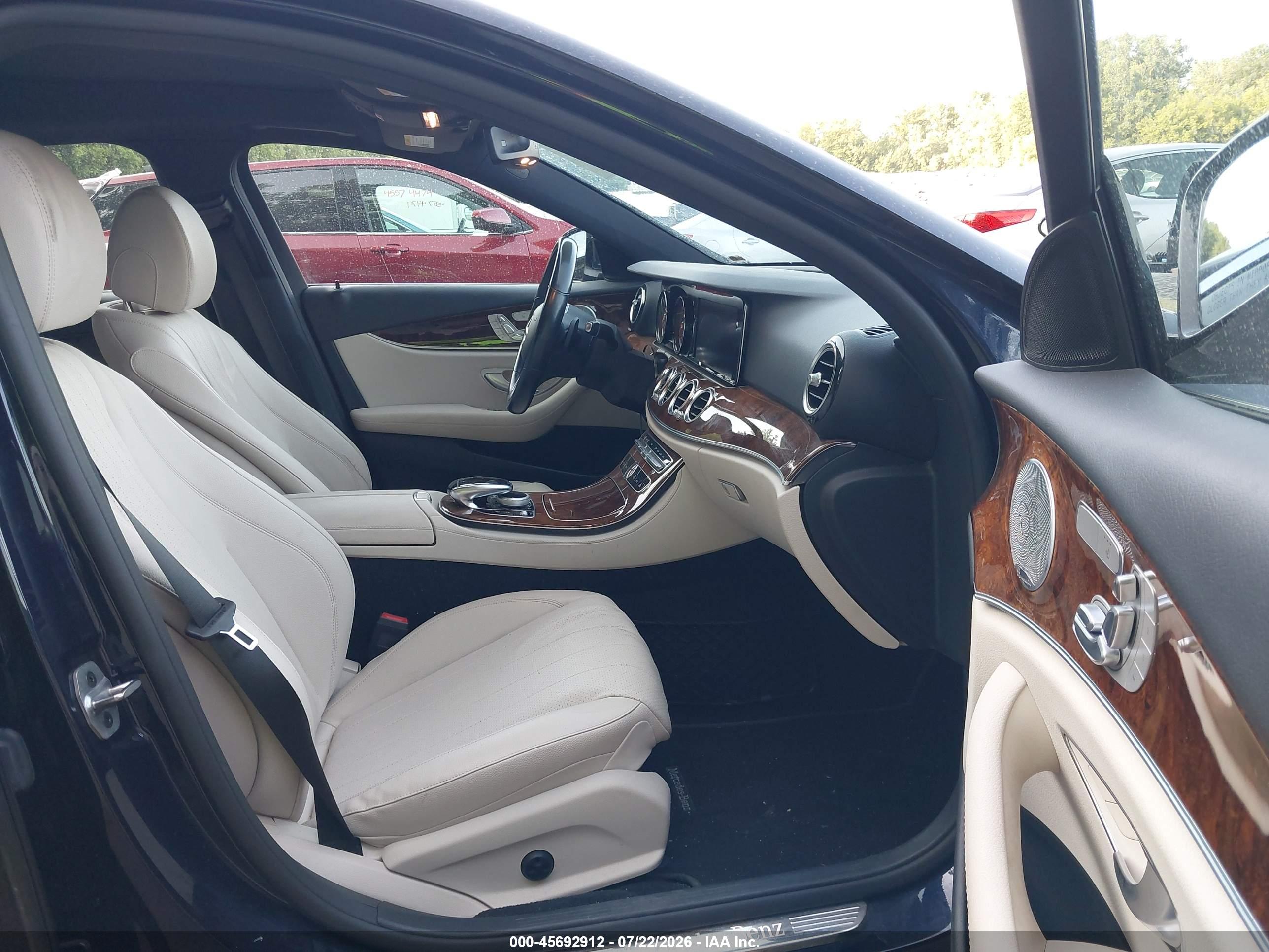 2019 MERCEDES-BENZ E 300 4MATIC