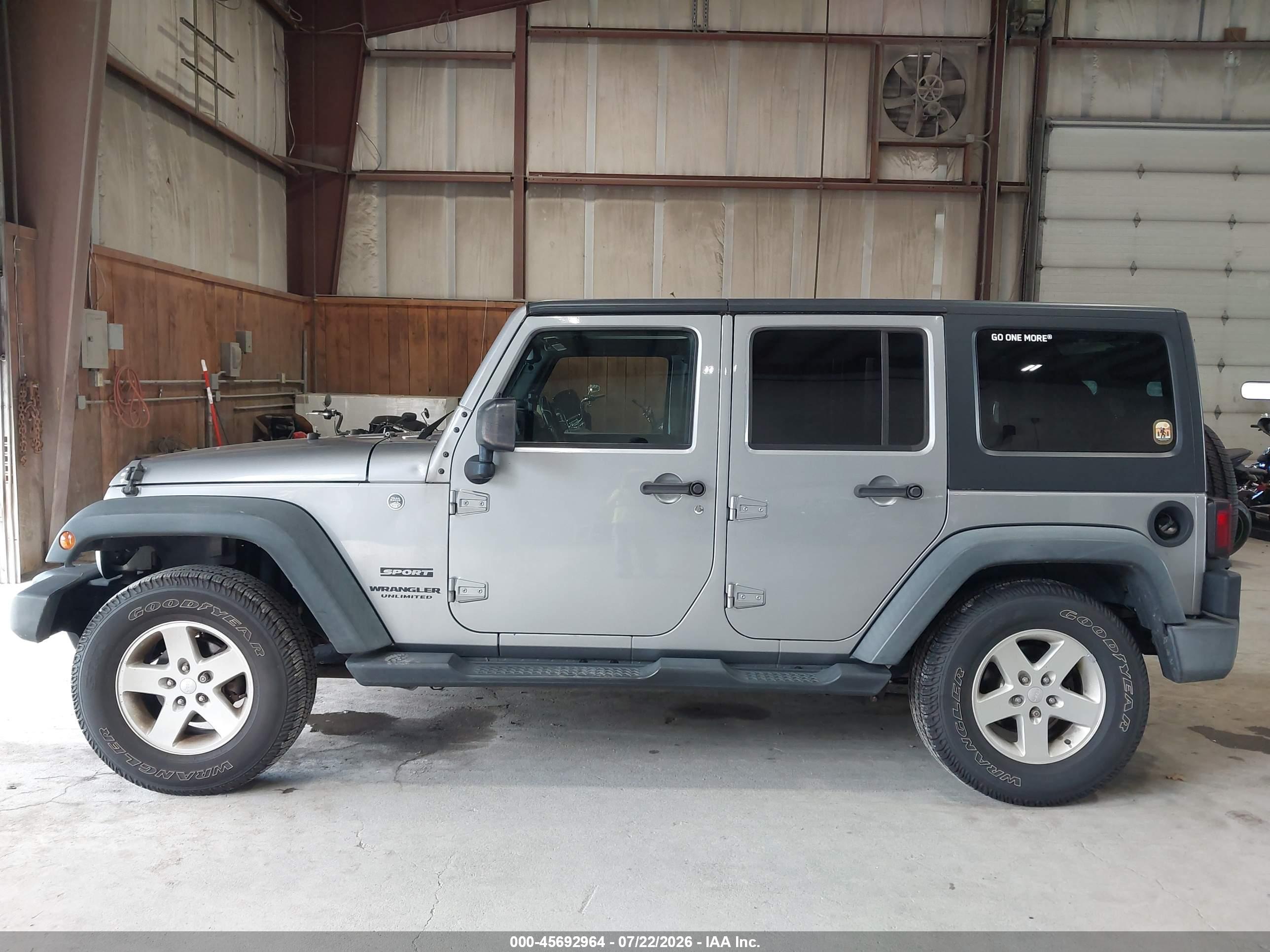 2016 JEEP WRANGLER UNLIMITED SPORT