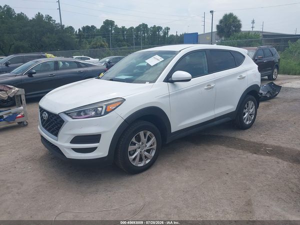 2021 HYUNDAI TUCSON SE