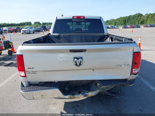 2017 RAM 1500 SLT  4X4 6'4 BOX