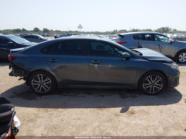 2022 KIA FORTE GT-LINE