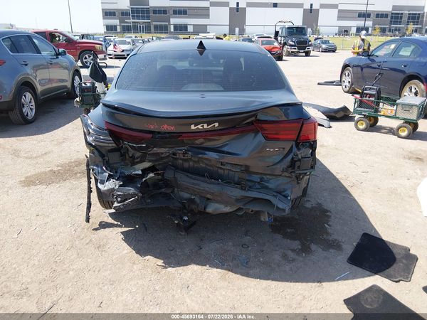 2022 KIA FORTE GT-LINE