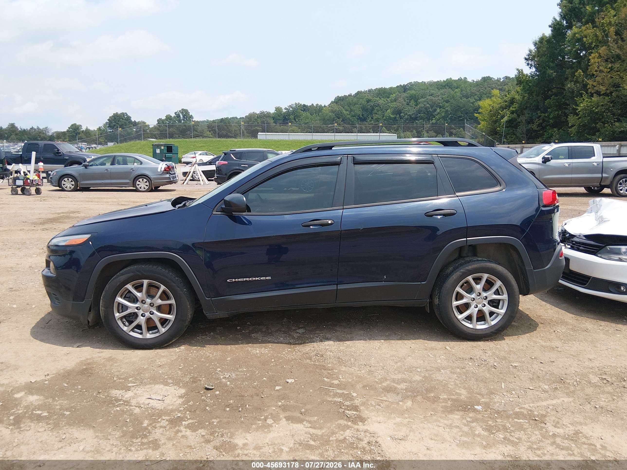 2016 JEEP CHEROKEE SPORT