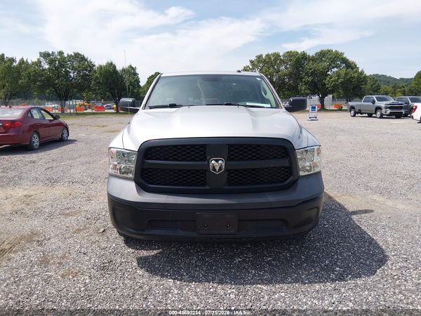 2019 RAM 1500 CLASSIC TRADESMAN  4X2 8' BOX