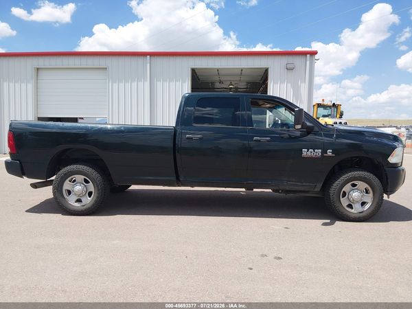 2017 RAM 3500 TRADESMAN  4X4 8' BOX — I116