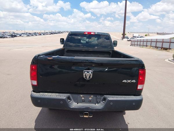 2017 RAM 3500 TRADESMAN  4X4 8' BOX — I119