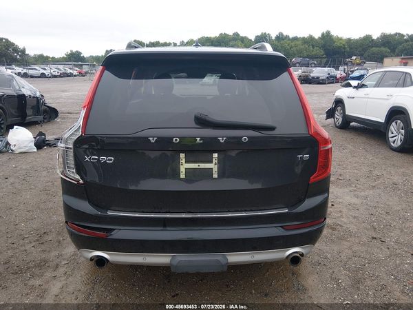 2019 VOLVO XC90 T5 MOMENTUM
