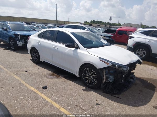 2022 KIA FORTE GT-LINE