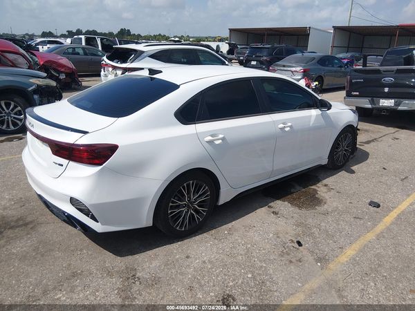 2022 KIA FORTE GT-LINE