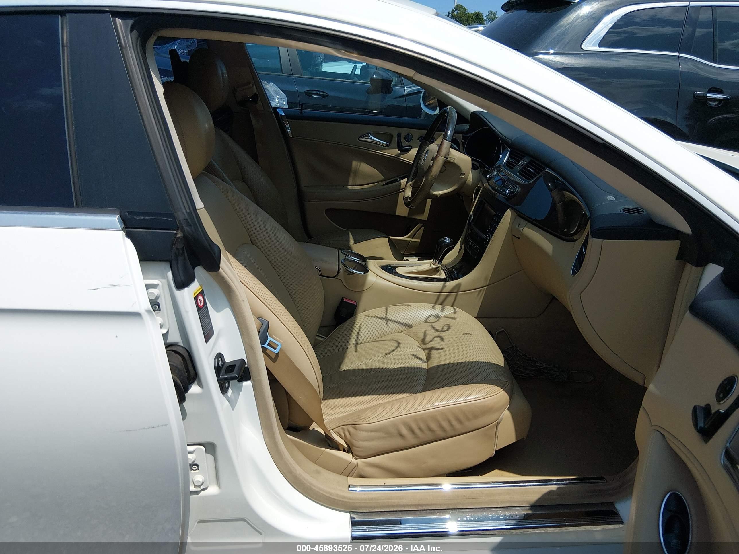 2006 MERCEDES-BENZ CLS 500 CLS550