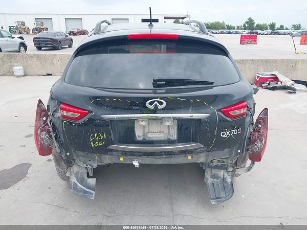 2016 INFINITI QX70