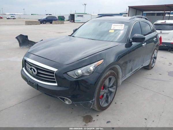 2016 INFINITI QX70