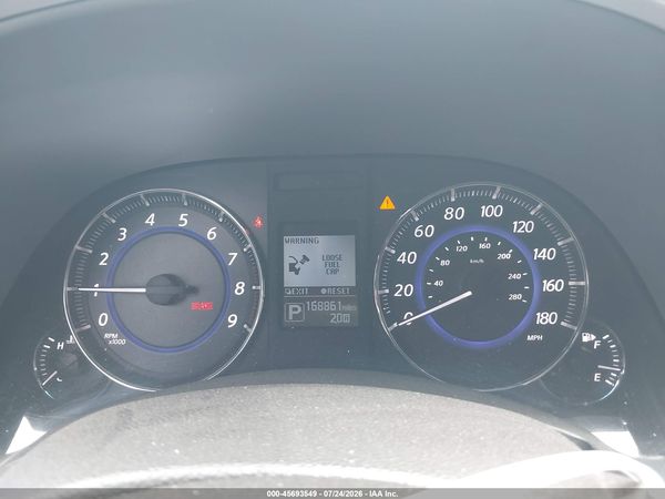 2016 INFINITI QX70