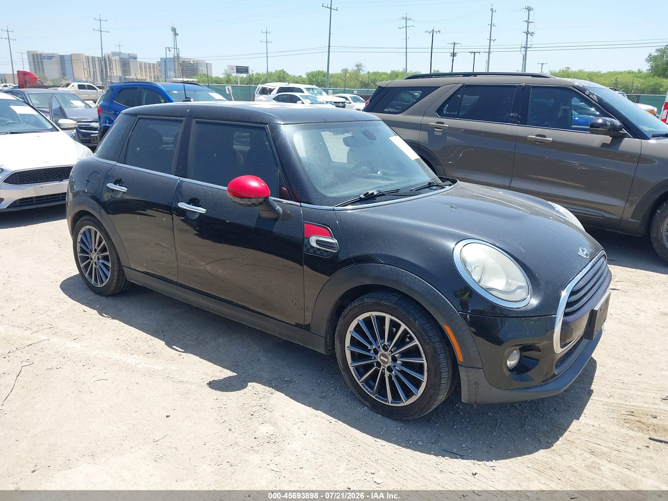 2016 MINI HARDTOP COOPER