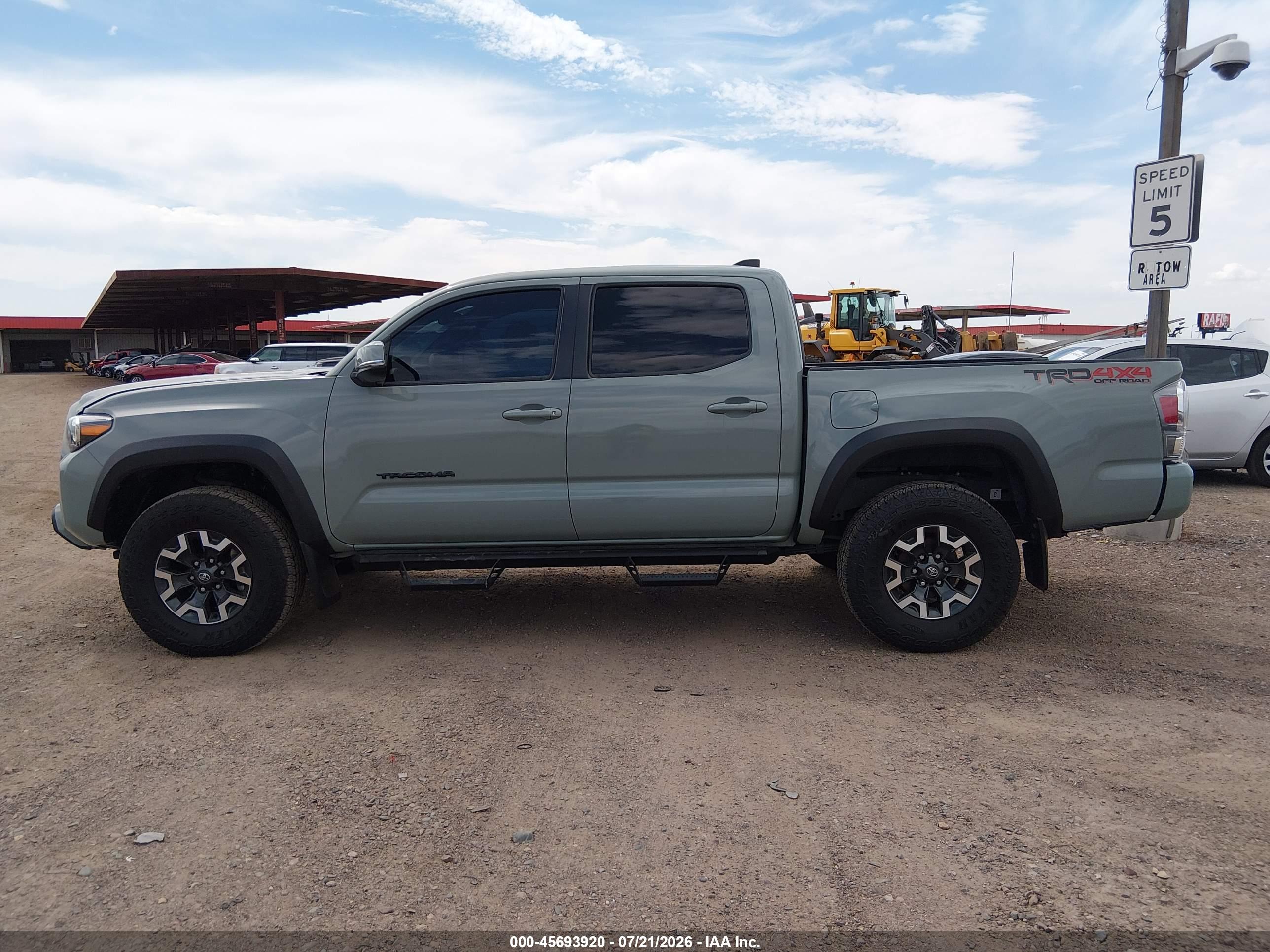 2022 TOYOTA TACOMA TRD OFF ROAD