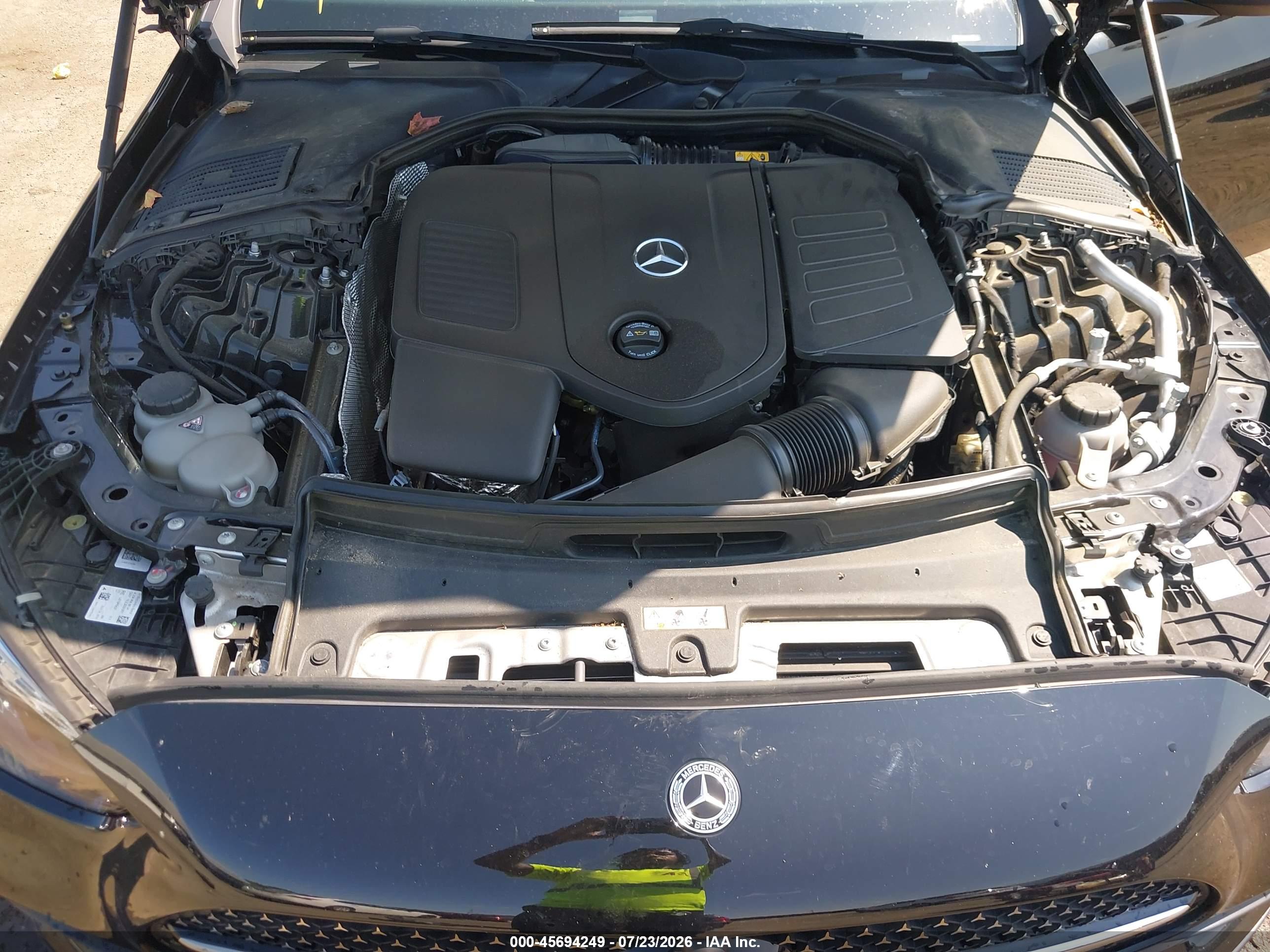 2024 MERCEDES-BENZ C 300