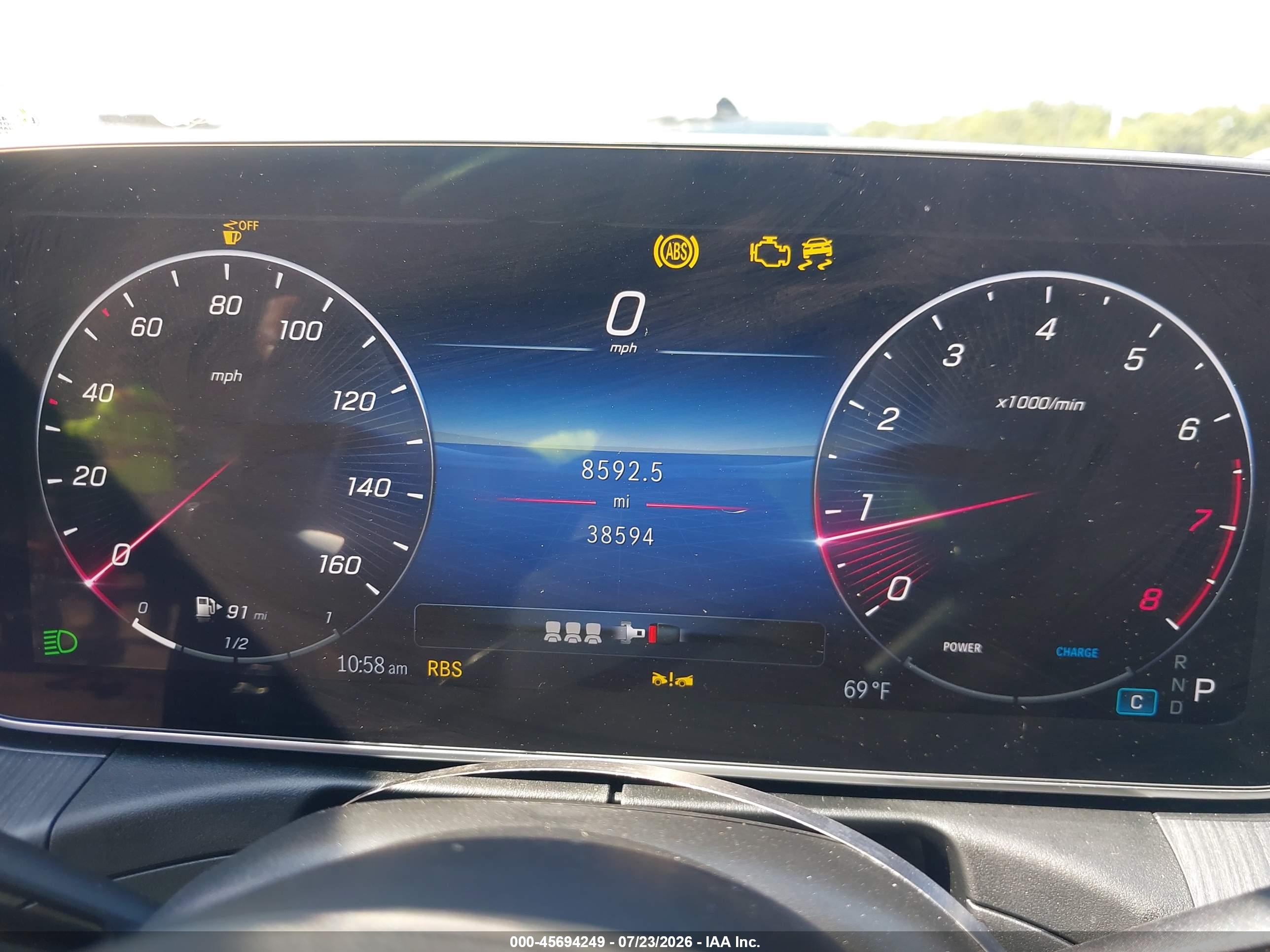 2024 MERCEDES-BENZ C 300