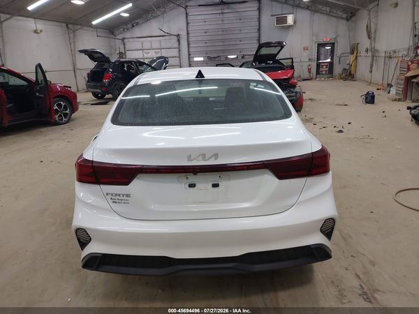 2022 KIA FORTE LXS