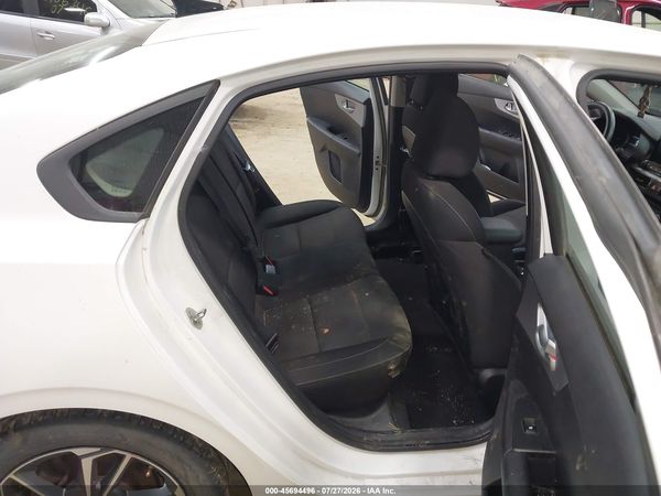 2022 KIA FORTE LXS