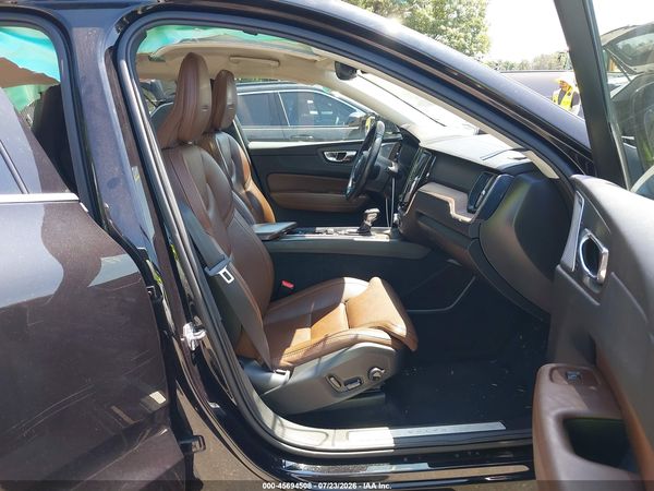 2019 VOLVO XC60 T6 INSCRIPTION