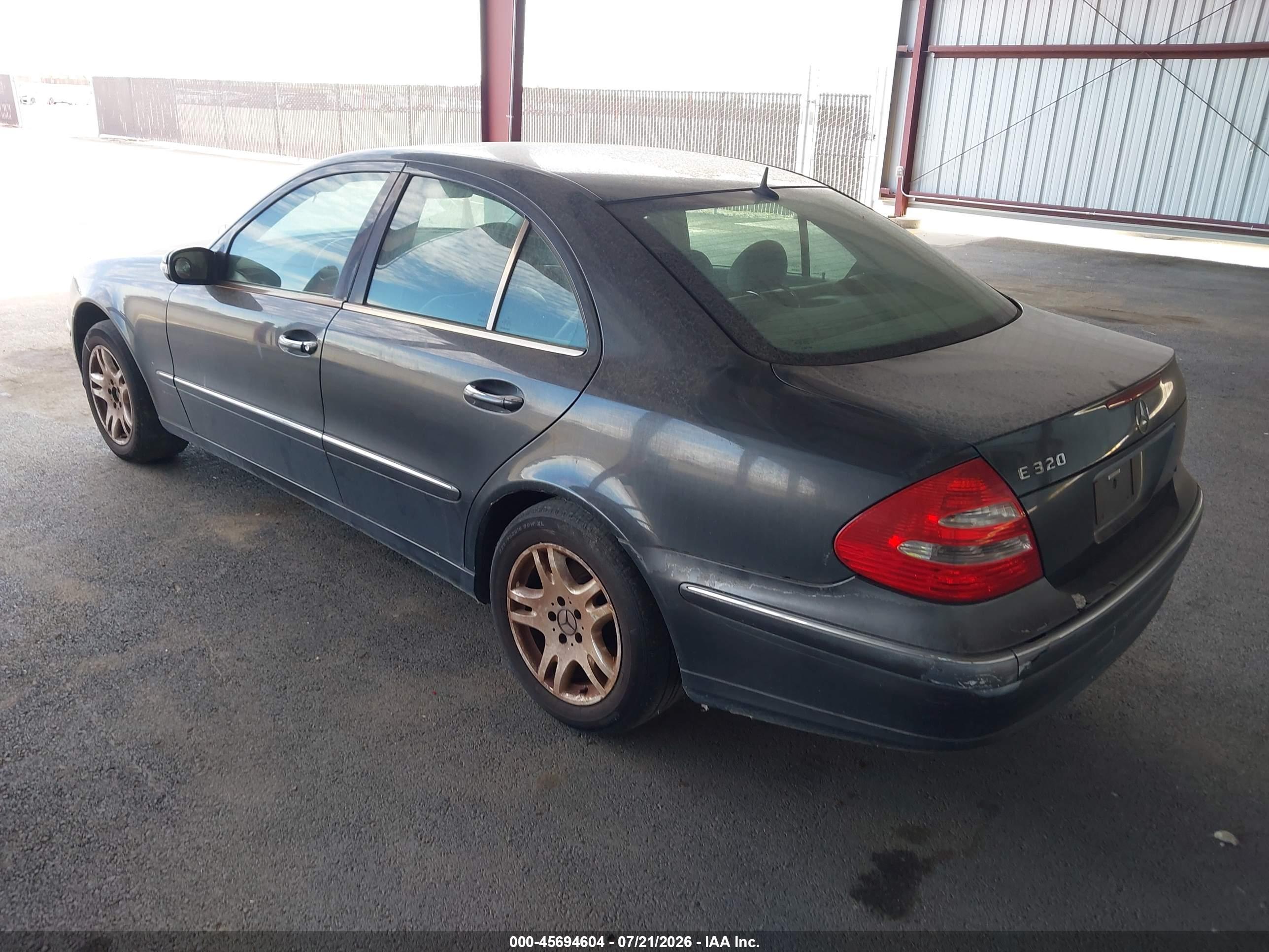 2003 MERCEDES-BENZ E 320 E320