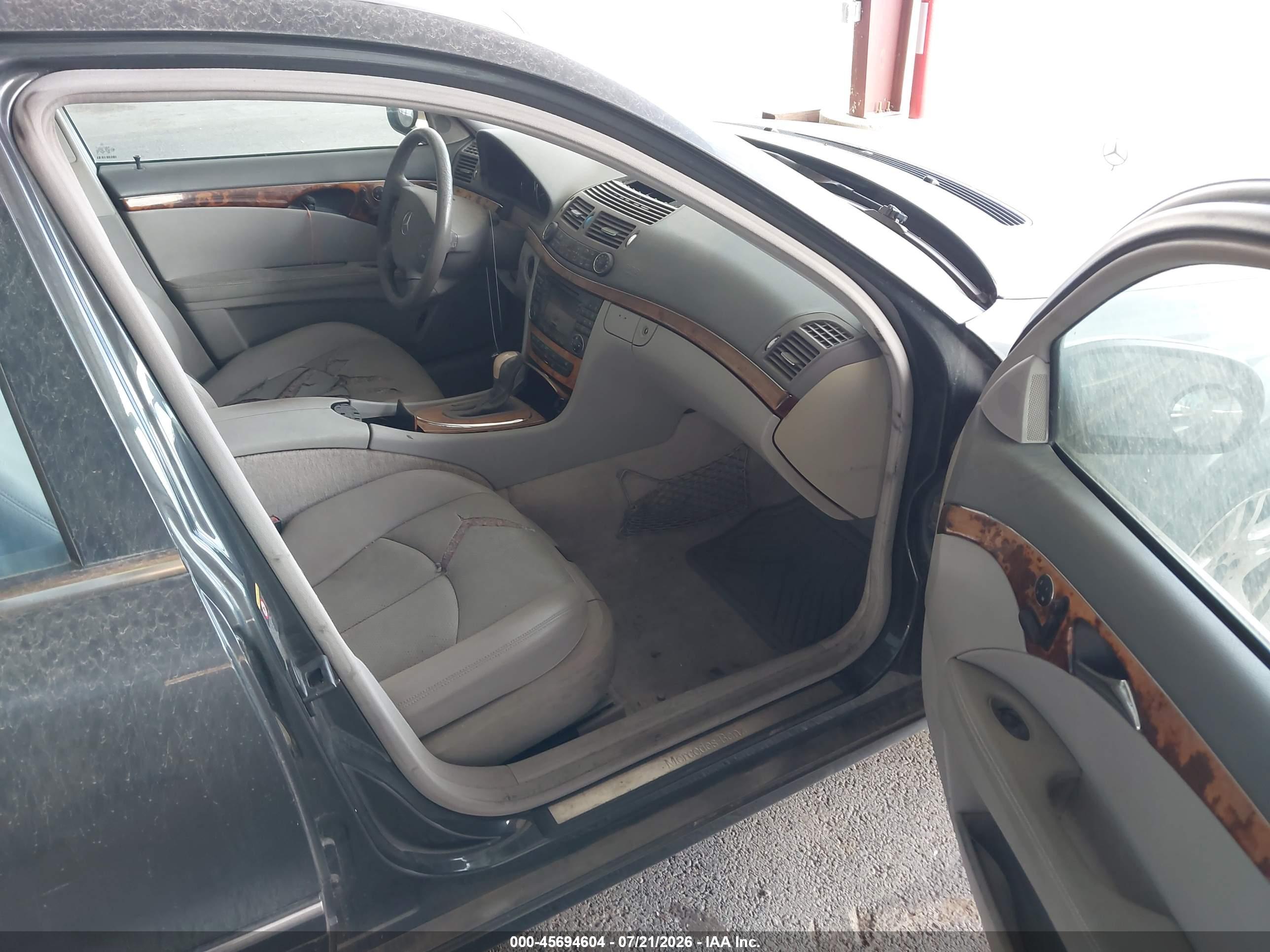 2003 MERCEDES-BENZ E 320 E320