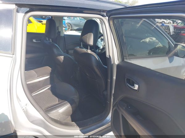 2020 JEEP COMPASS LATITUDE FWD