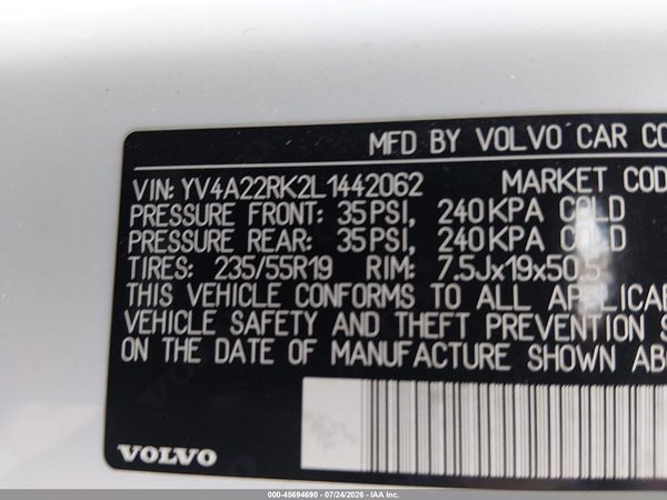 2020 VOLVO XC60 T6 MOMENTUM